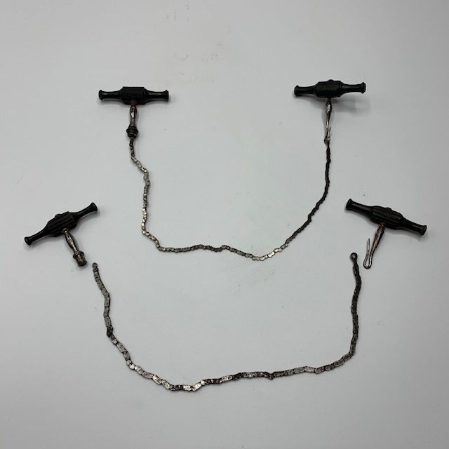 2 Gigli amputation chain saw, one is marked IMG-8519 2 Gigli amputation chain saw, one is marked