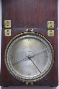 ~A GOOD PLANE TABLE SURVEYING COMPASS by BADDELEY-1785~