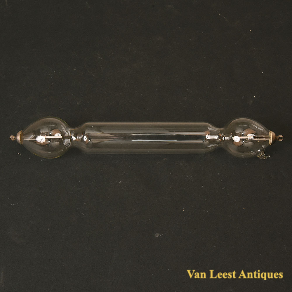 Geissler tube gas
