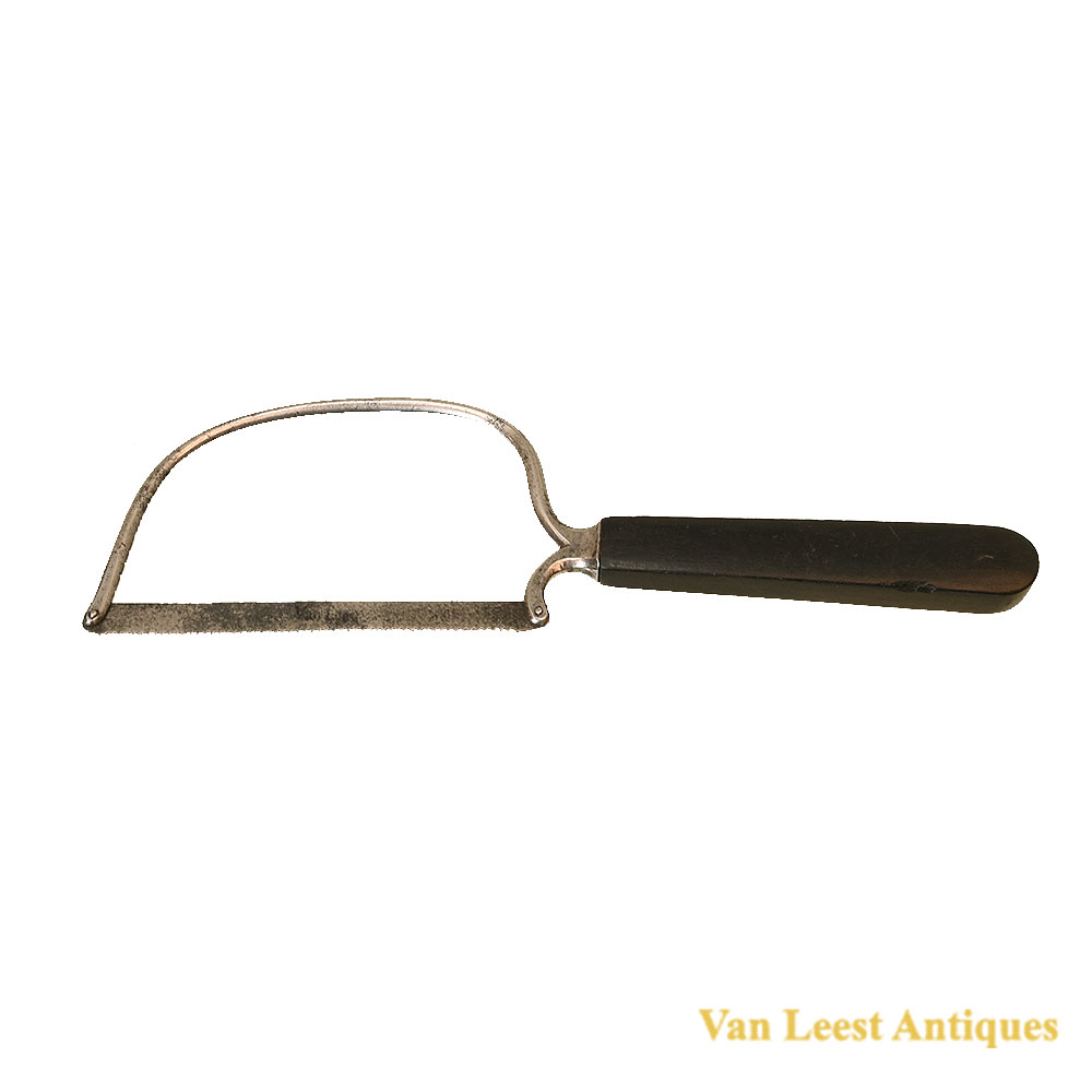 Metacarpal bone saw c. 1800 440229-2 Metacarpal bone saw ebony – Van Leest Antiques (1) Metacarpal bone saw c. 1800