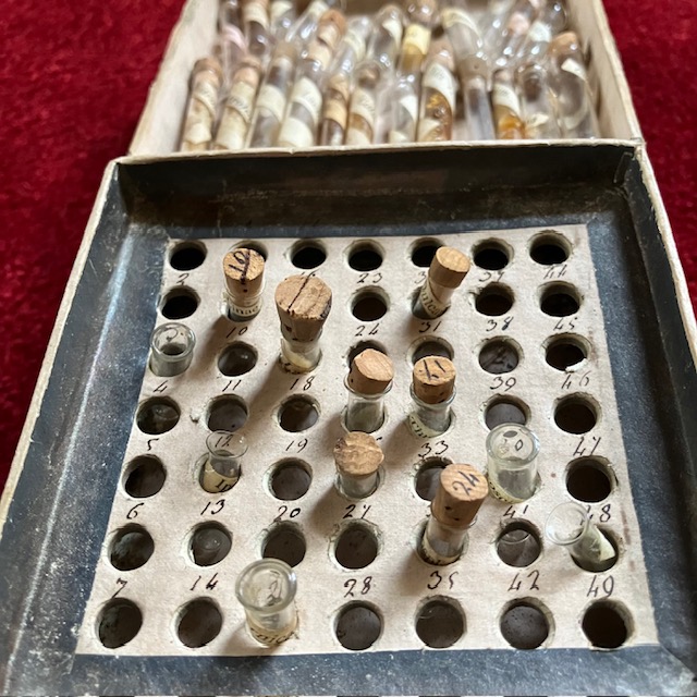 An antique Italian homeopathic case by a Turin pharmacy IMG_0811 An antique Italian homeopathic case by a Turin pharmacy