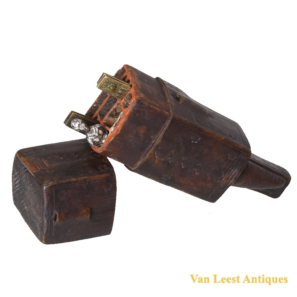 Early surgical instrument case 15-17th century 441010 Early surgical instrument case 15-17th century – Van Leest Antiques (3) Early surgical instrument case 15-17th century