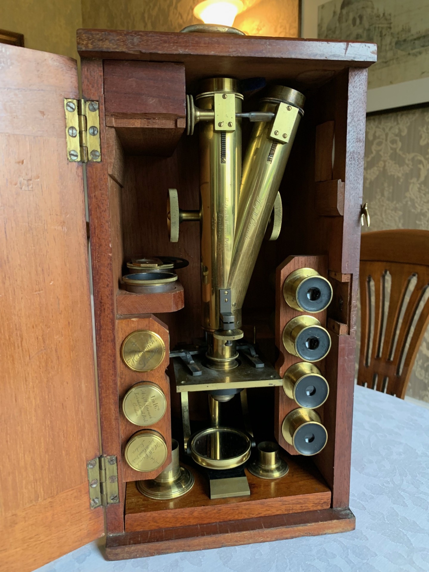 SOLD – Antique Wenham Binocular Brass Microscope by H & W Crouch #119 circa 1863, Cased 1a SOLD – Antique Wenham Binocular Brass Microscope by H & W Crouch #119 circa 1863, Cased