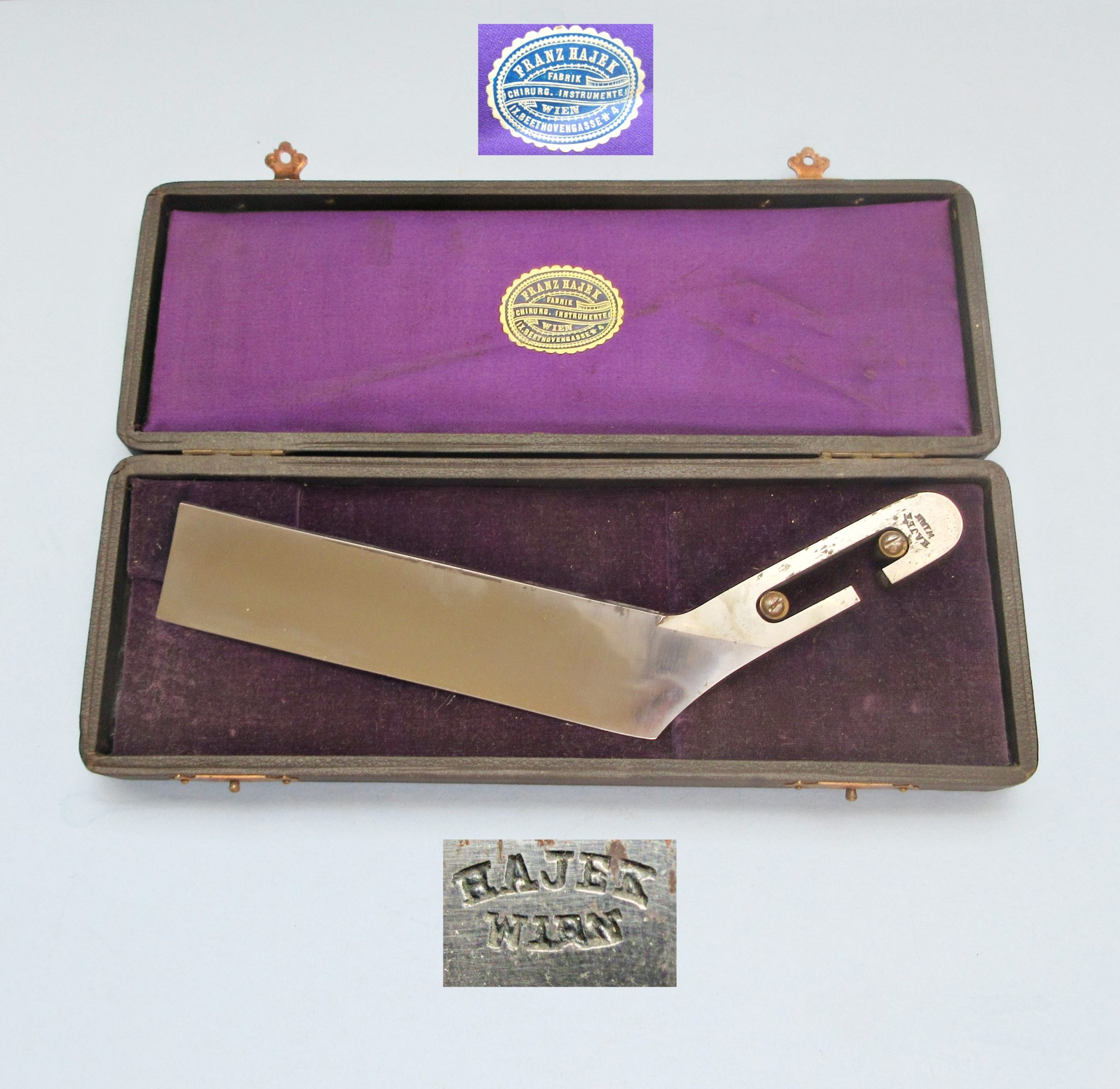 A C1880 cased Microtome by Hajek, Vienna Microtome1a A C1880 cased Microtome by Hajek, Vienna